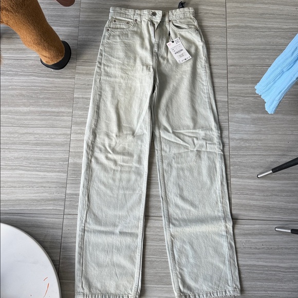 Zara Denim - Zara Men's Light Gray High Rise Wide Leg Jeans size 34 size 2 us